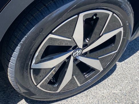 Used 2023 Volkswagen ID.4 Pro S RWD image 20