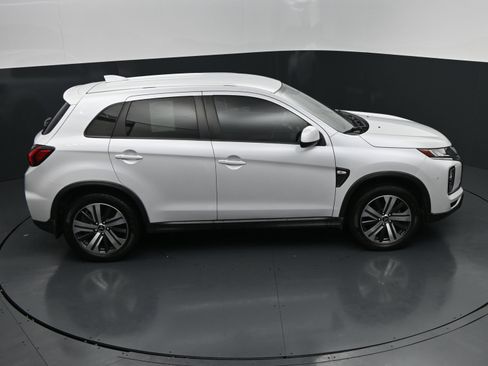 Used 2022 Mitsubishi Outlander Sport ES AWD/4WD image 31