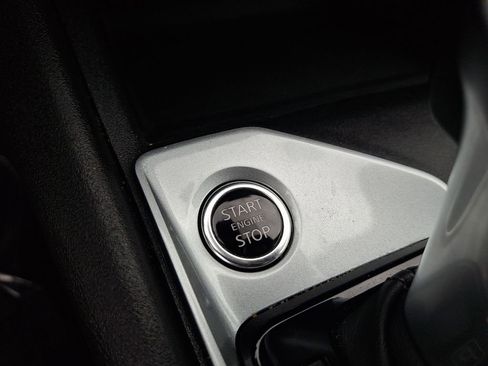 Used 2025 Nissan Altima 2.5 SV image 24