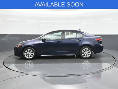 Used 2024 Toyota Corolla LE FWD image 4
