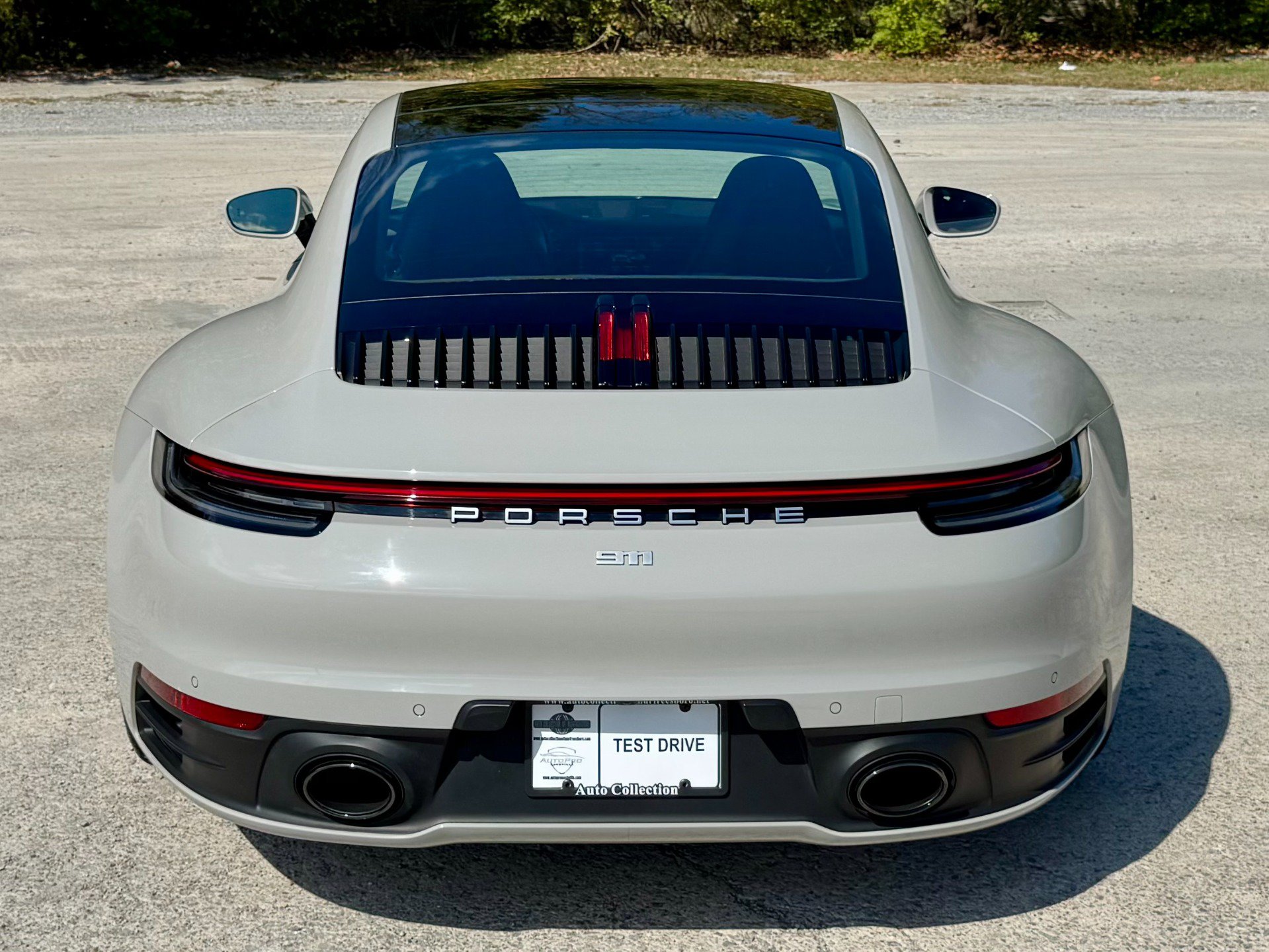 Used 2021 Porsche 911 Carrera image 8