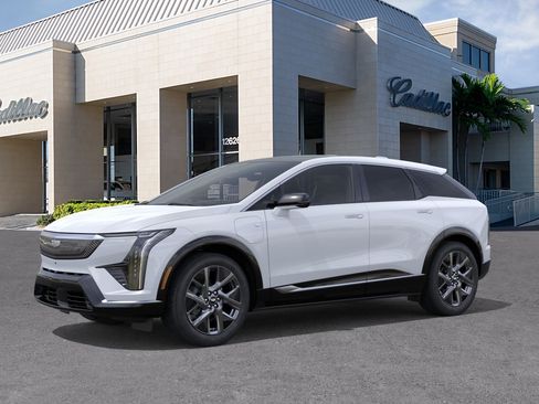 New 2027 Cadillac Optiq Luxury RWD image 2