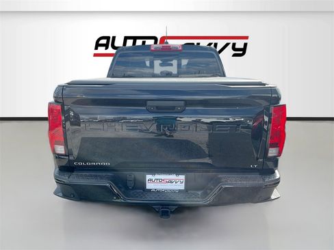 Used 2023 Chevrolet Colorado LT w/ LT Convenience Package II image 6