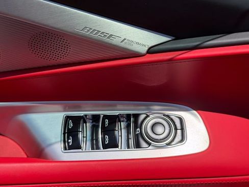 Used 2022 Chevrolet Corvette Stingray Premium Conv w/ Z51 Performance Package RWD image 19