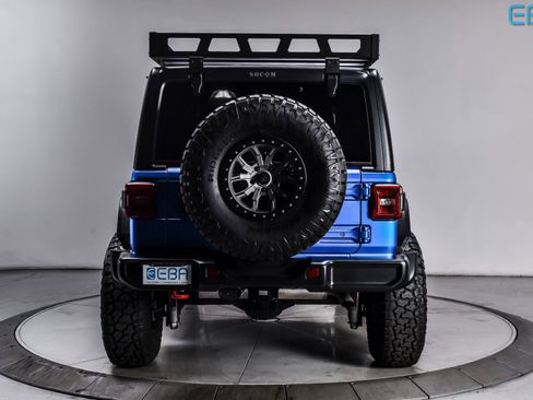 Used 2025 Jeep Wrangler Rubicon image 5