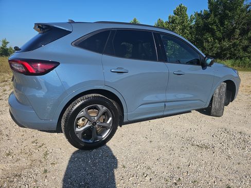 Used 2024 Ford Escape ST-Line w/ Equipment Group 301A FWD image 3