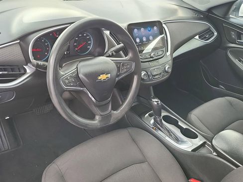 Certified 2020 Chevrolet Malibu LS image 2