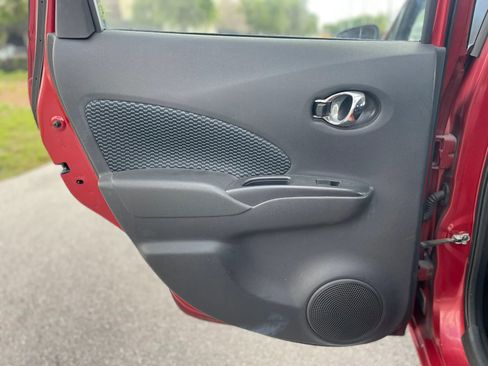 Used 2015 Nissan Versa Note SV FWD image 27