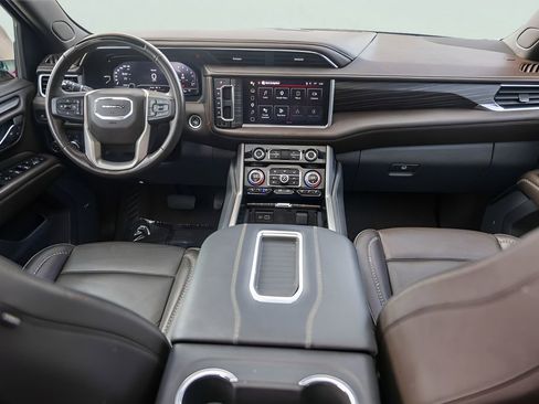 Used 2023 GMC Yukon Denali w/ Denali Reserve Package RWD image 31