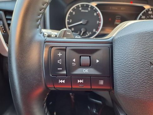 Certified 2025 Nissan Rogue SV image 13