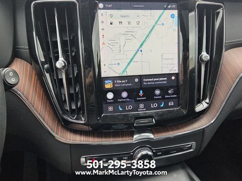 Used 2023 Volvo XC60 B5 Ultimate w/ Protection Package Premier FWD image 18