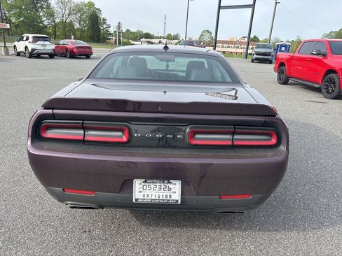 Used 2022 Dodge Challenger R/T w/ Plus Package image 7