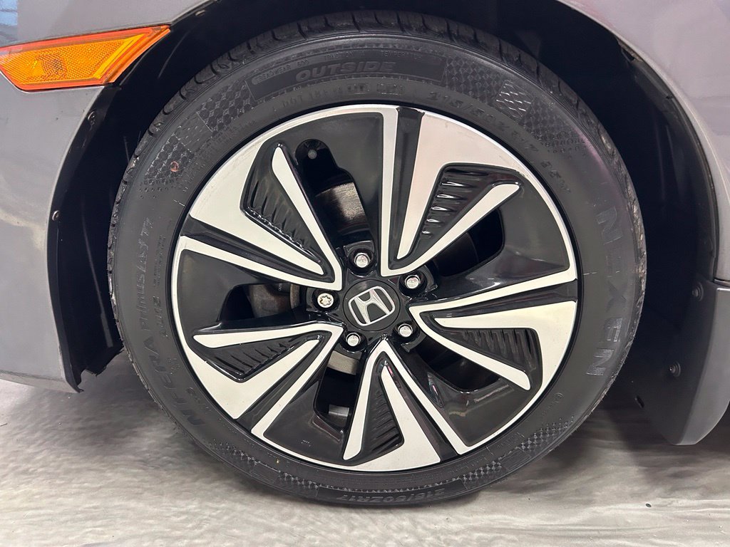Used 2016 Honda Civic EX-T image 25