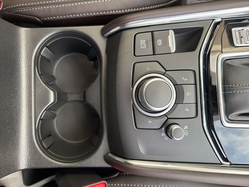 New 2025 MAZDA CX-5 Signature image 24