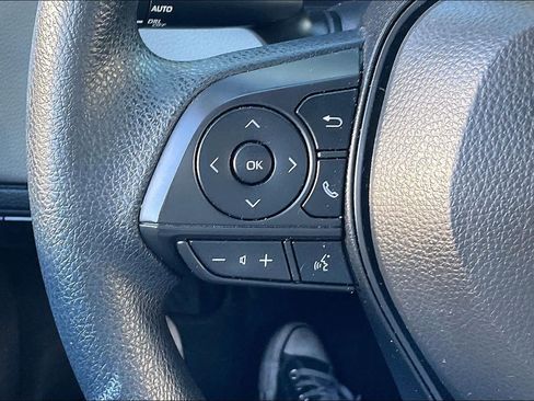 Used 2024 Toyota Corolla LE image 23