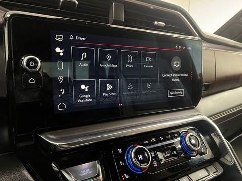 Used 2024 GMC Sierra 3500 Denali Ultimate image 36