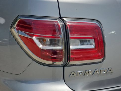 Used 2019 Nissan Armada Platinum w/ Captain's Chairs Package AWD/4WD image 33