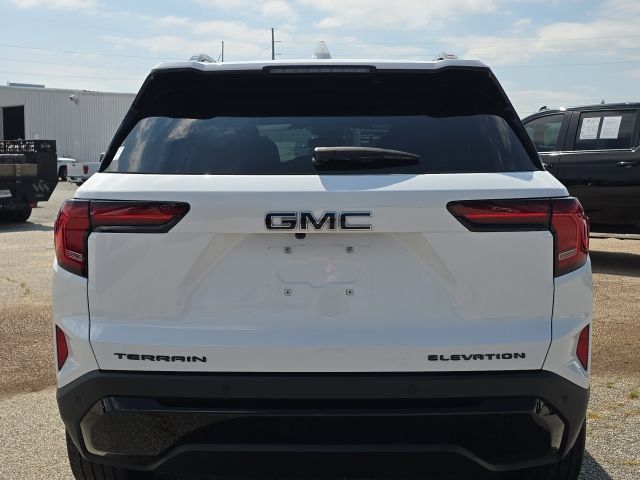 Used 2026 GMC Terrain Elevation w/ Black Edition FWD image 4