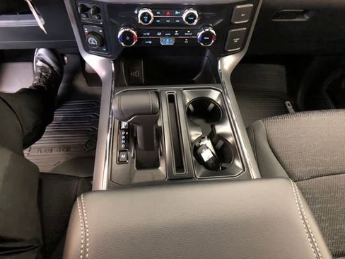 New 2025 Ford F150 XLT w/ Equipment Group 301A Standard image 19