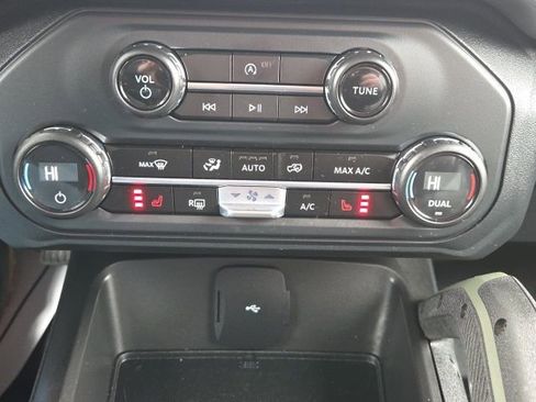 Used 2023 Ford Bronco Everglades AWD/4WD image 29
