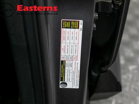 Used 2023 Nissan Rogue SV AWD/4WD image 33