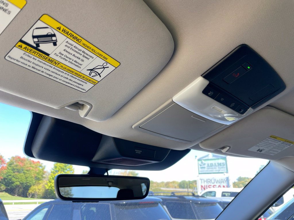 Certified 2025 Nissan Pathfinder SL AWD/4WD image 24