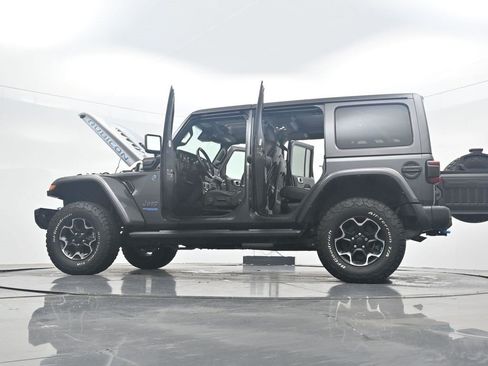 Used 2021 Jeep Wrangler Unlimited Rubicon 4xe w/ Steel Bumper Group AWD/4WD image 39