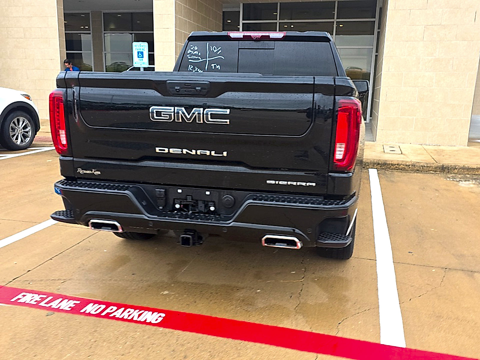 Used 2026 GMC Sierra 1500 Denali Ultimate AWD/4WD image 14