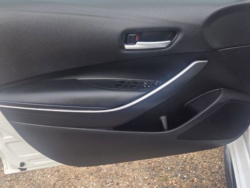 Used 2021 Toyota Corolla SE image 21