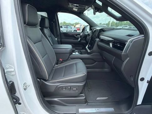Certified 2025 GMC Yukon Elevation AWD/4WD image 27