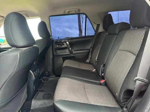 Used 2019 Toyota 4Runner TRD Off-Road image 15