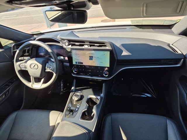 Used 2025 Lexus RZ 300e FWD image 33
