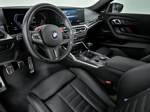 Used 2024 BMW M2 w/ Lighting Package image 21
