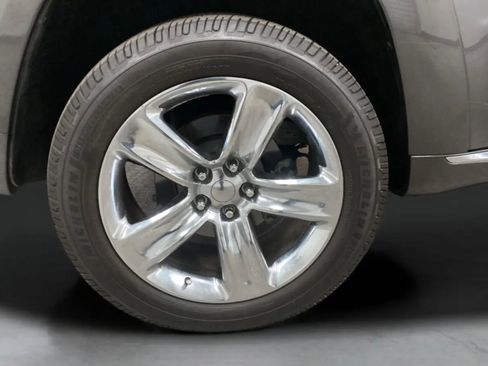 Used 2017 Jeep Grand Cherokee Summit AWD/4WD image 31