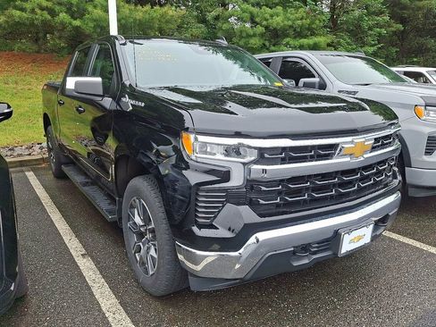 Certified 2023 Chevrolet Silverado 1500 LT AWD/4WD image 3