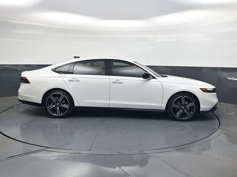 New 2026 Honda Accord SE image 3