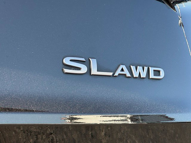 Used 2026 Nissan Rogue SL AWD/4WD image 13