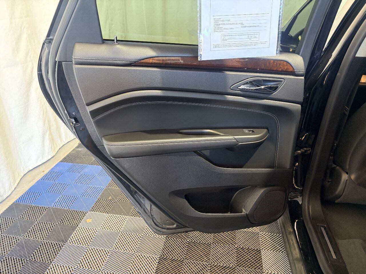 Used 2012 Cadillac SRX Luxury FWD image 8