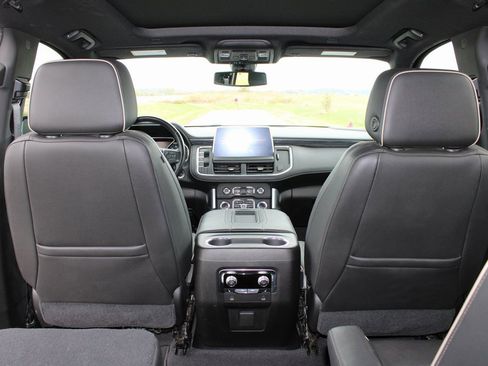 Used 2021 GMC Yukon SLT w/ SLT Premium Package image 33