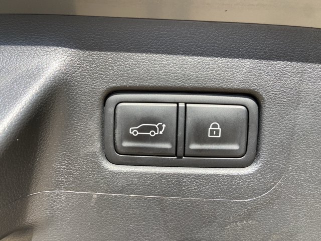 Used 2025 Hyundai Santa Fe SEL FWD image 53
