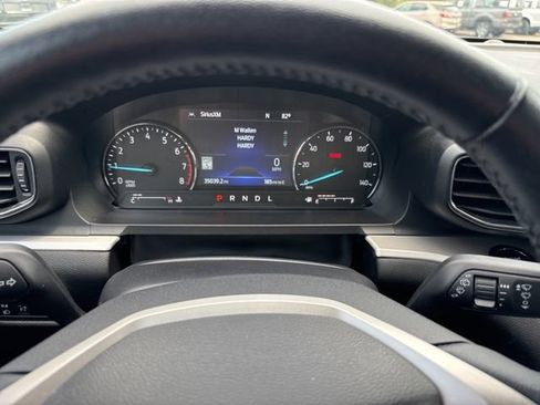 Used 2023 Ford Explorer XLT w/ Equipment Group 202A AWD/4WD image 28