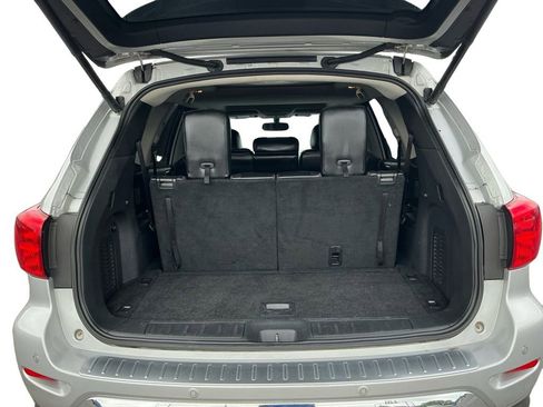 Used 2018 Nissan Pathfinder Platinum FWD image 24