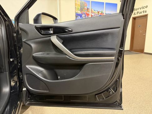 Used 2023 Mitsubishi Eclipse Cross SE image 26