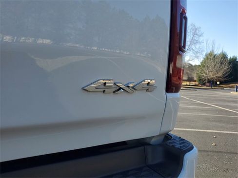 Used 2023 RAM 1500 Big Horn image 9