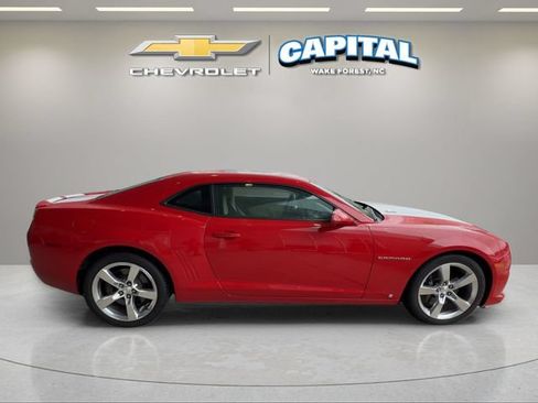 Used 2010 Chevrolet Camaro SS w/ RS Package RWD image 11