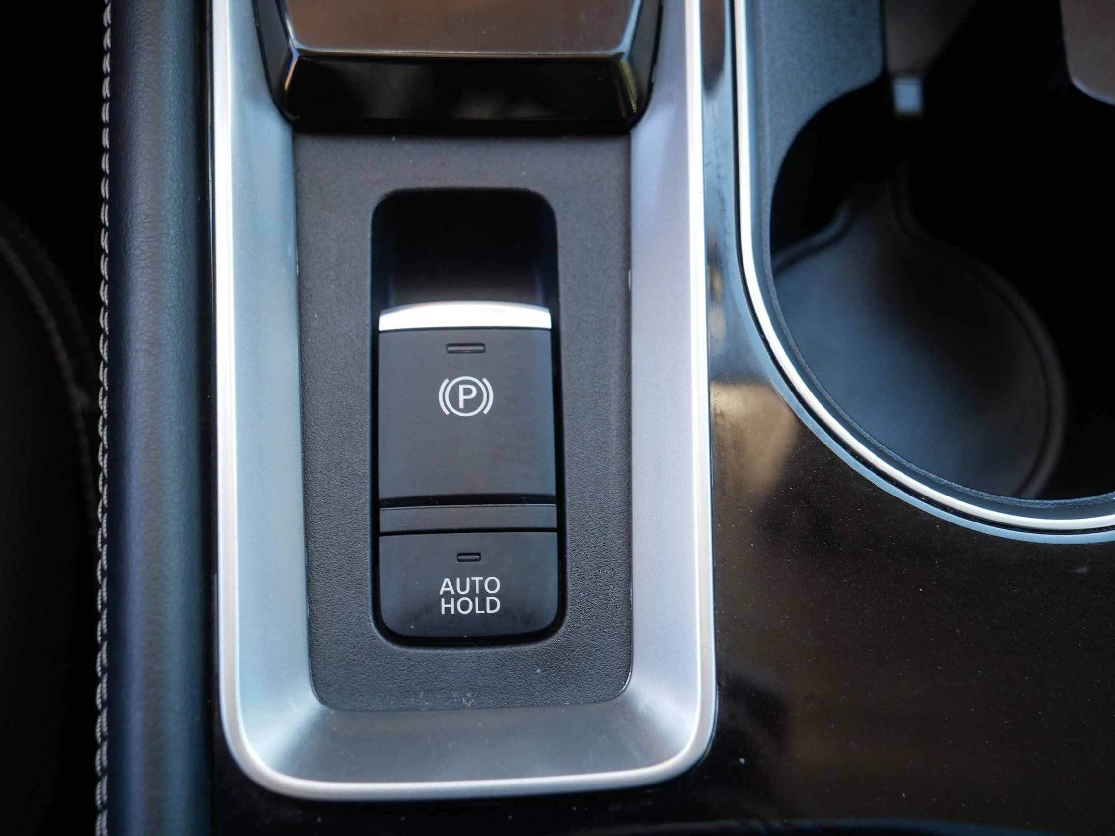 Used 2021 Nissan Altima 2.5 Platinum AWD/4WD image 31