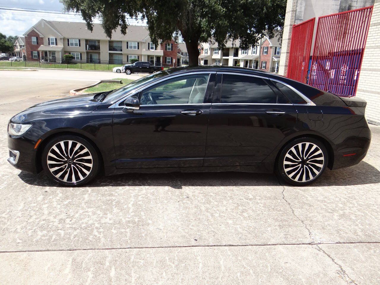 Used 2017 Lincoln MKZ Black Label FWD image 9