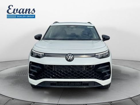 New 2026 Volkswagen Tiguan SE R-Line AWD/4WD image 10