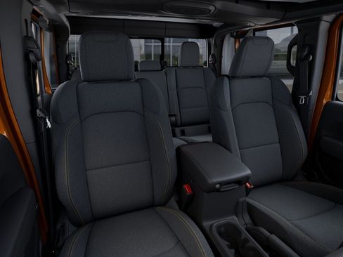 New 2026 Jeep Gladiator Sport AWD/4WD image 17