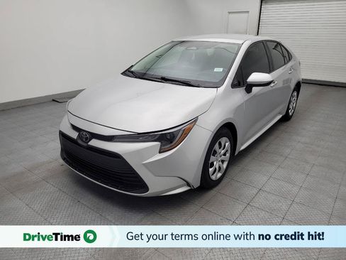 Used 2024 Toyota Corolla LE FWD image 1